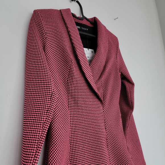 Zara Houndstooth Blazer Dress Size Small Pink Black - Picture 3 of 10